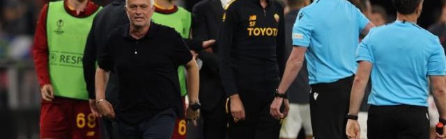 开云官网-穆里尼奥保留曲目：裁判是西班牙人！